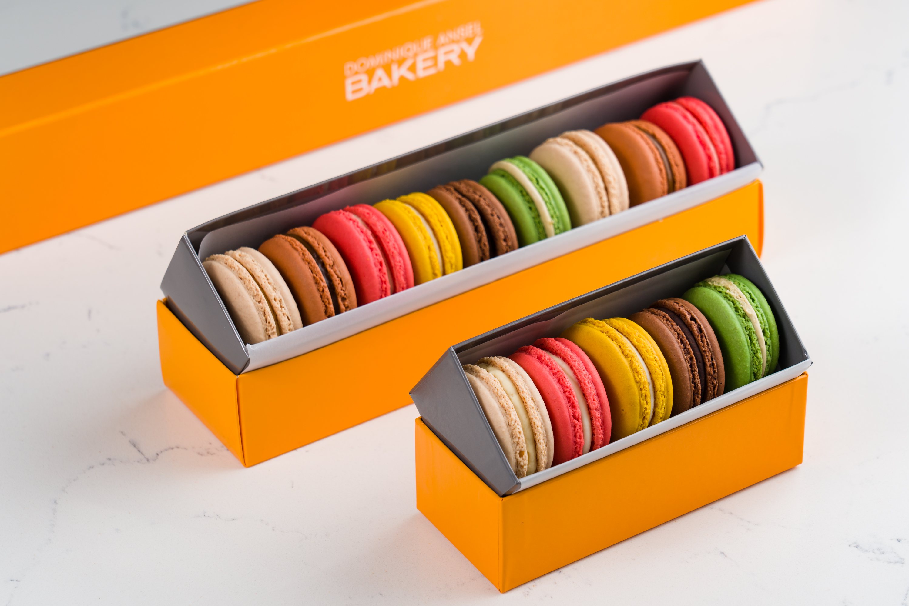 Classic Macaron Box (5 or 9 pcs)